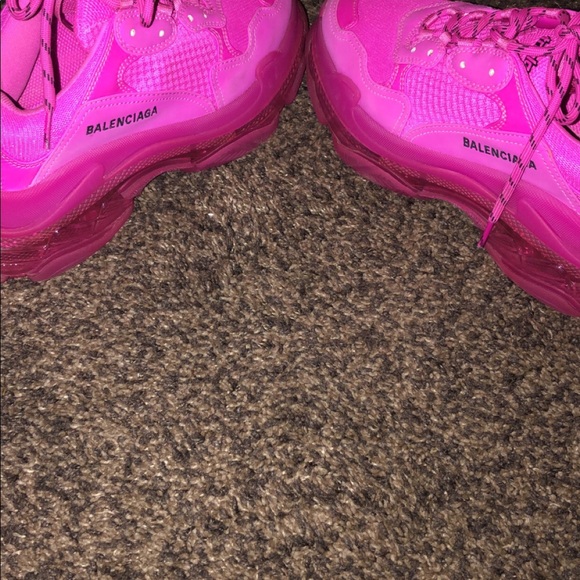 Balenciaga Triple s - Picture 4 of 7